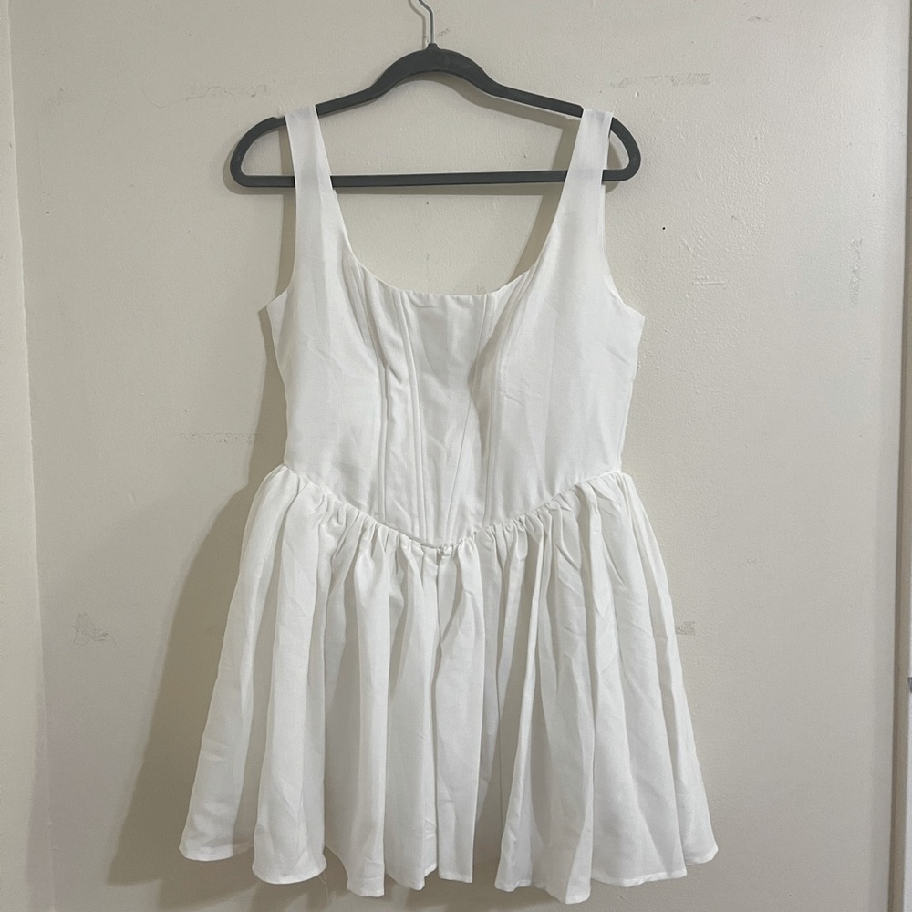 Short white drop waist corset dress size XL